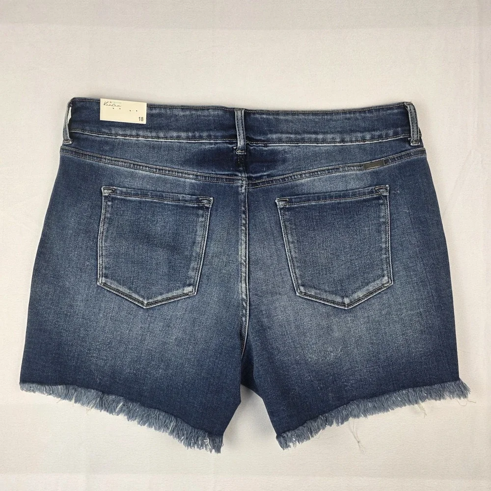 KanCan Shorts‎ Womens Size 18 High Rise Distressed Blue Denim Bottoms New